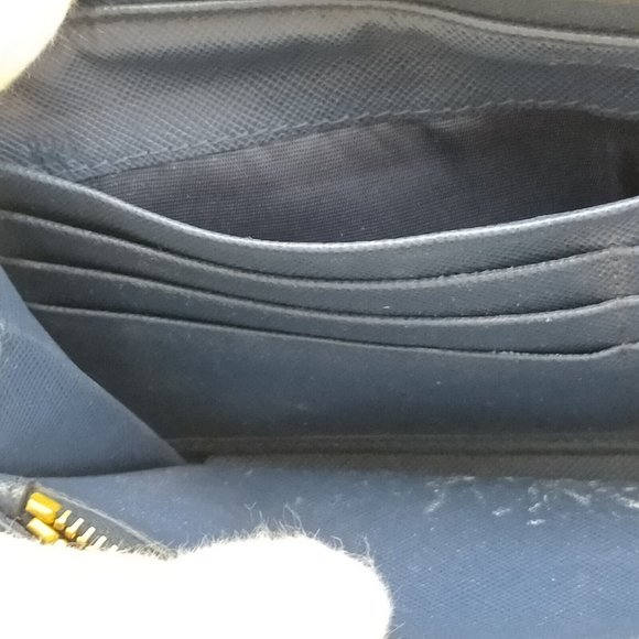 Prada Wallet Long Navy Blue Leather in Great Condition - Picture 9 of 9